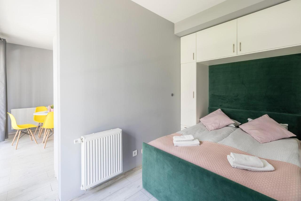 Apartamenty Stare Zoo Zajezdnia Poznań Buitenkant foto
